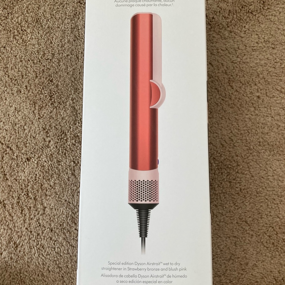 Dyson Hair Styler in Black and Pink